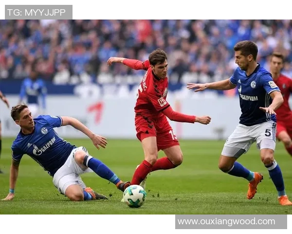 法兰克福客场逆袭，锁定欧战资格名额